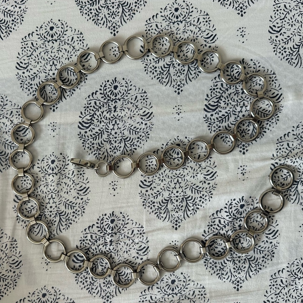 Silver Circle Link Belt